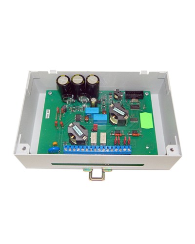 Блок распределения управления и сопряжения Тромбон БРУ-М30Д в Ростове-на-Дону Системы оповещения и управления эвакуацией Pintop.ru