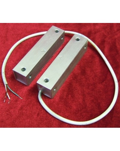 Извещатель охранный магнитоконтактный Магнито-Контакт ИО 102-26 исп.105 (металлорукав из нержавеющей стали) в Ростове-на-Дону Извещатели охранные Pintop.ru