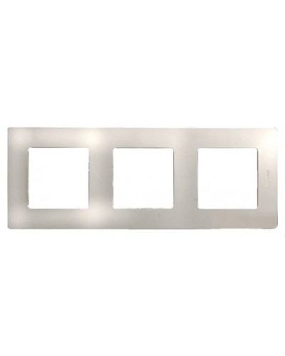 Рамка 3 поста Etika слоновая кость Legrand 672513 в Ростове-на-Дону Аксессуары для кабель-канала Pintop.ru