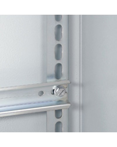 Стойки профил. 400 Legrand 036151 в Ростове-на-Дону Аксессуары для стоек и шкафов Pintop.ru