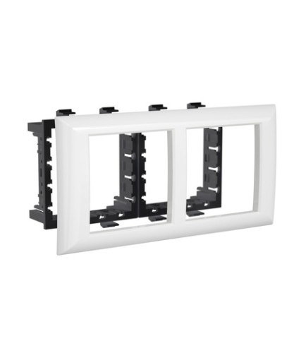 Рамка-суппорт Avanti белый для In-liner Front, 4 мод. DKC 4400914 в Ростове-на-Дону Аксессуары для лотков Pintop.ru