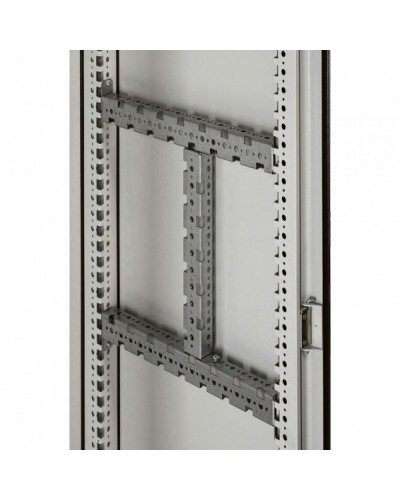 Набор траверсов Legrand 020532 в Ростове-на-Дону Аксессуары для стоек и шкафов Pintop.ru